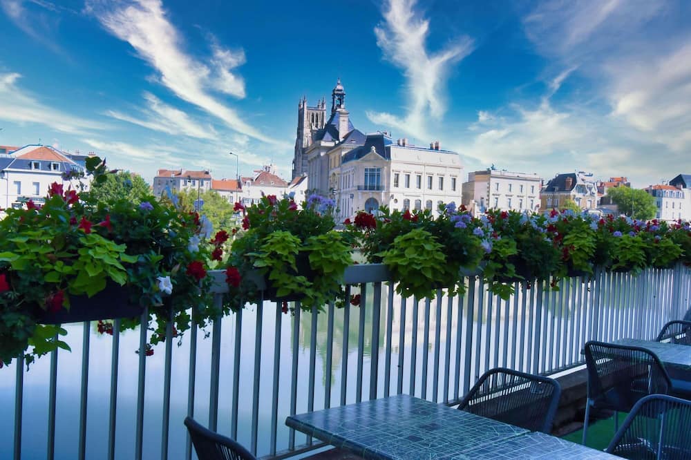 Ibis Styles Meaux Centre