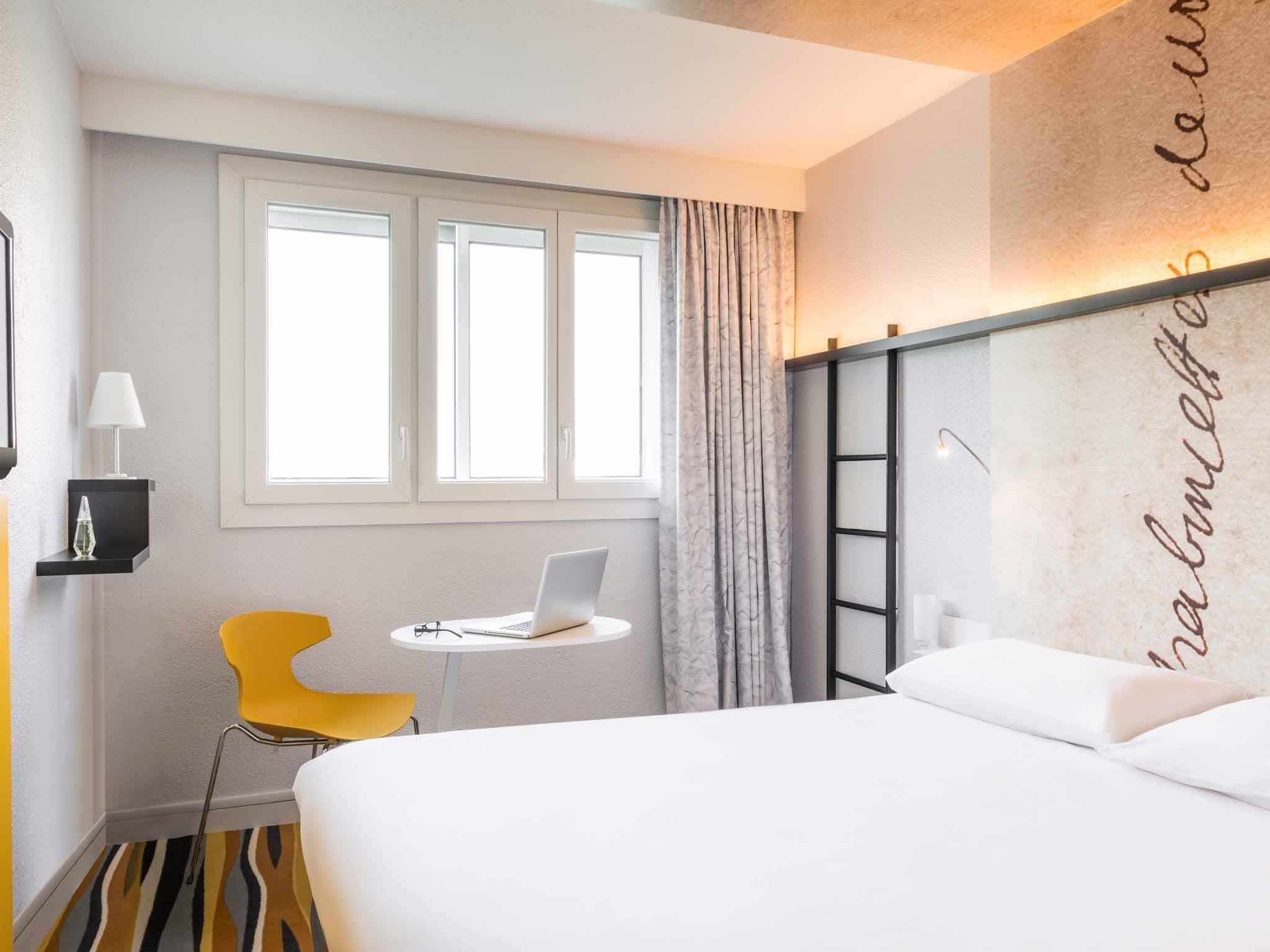 Chambre Double Standard, 1 lit double | Literie de qualité supérieure, bureau, chambres insonorisées