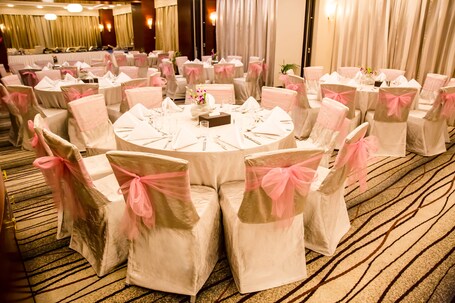 Majlis Grand Mercure Residence Abu Dhabi - Image 42