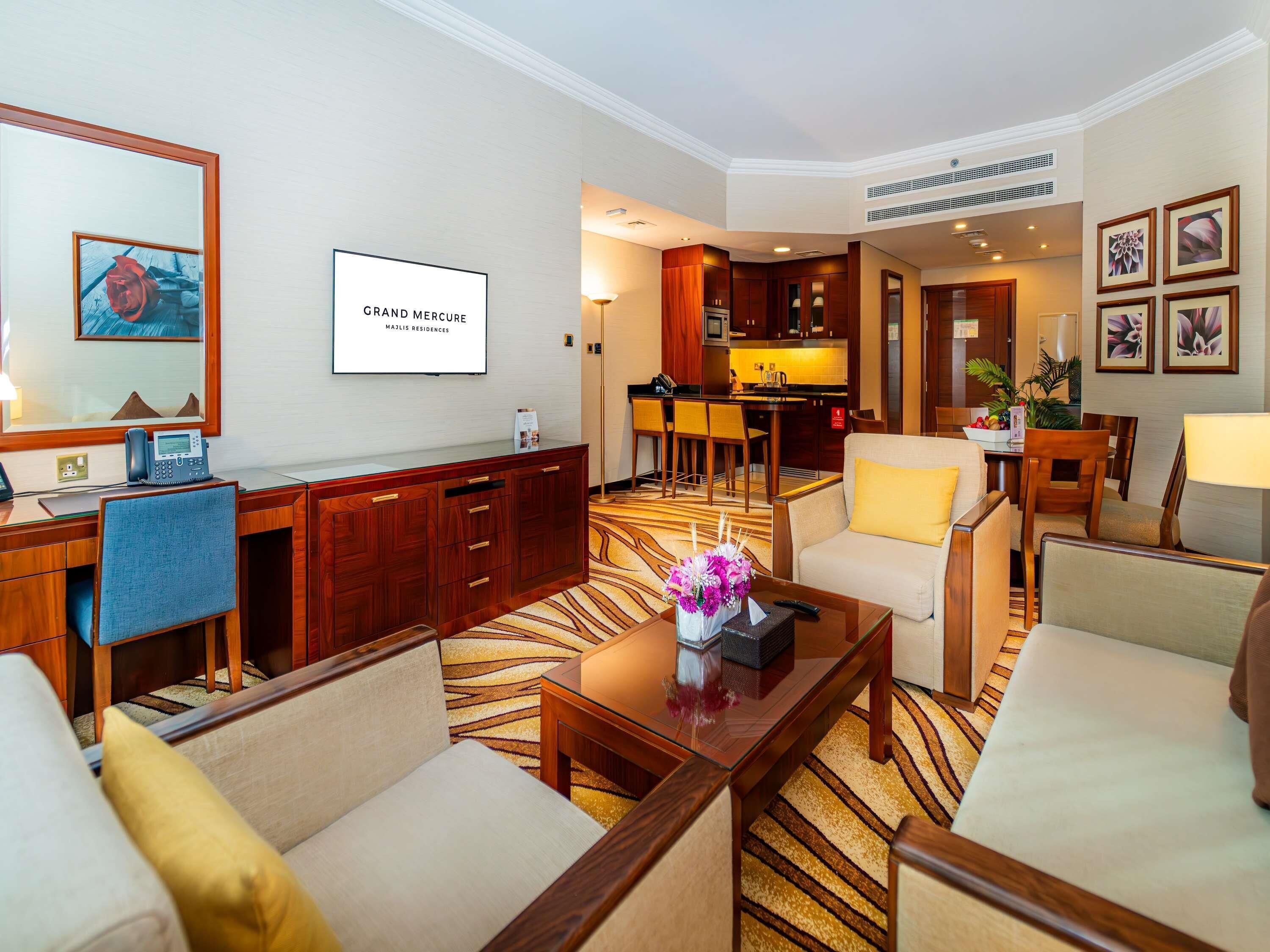 ห้องสวีท, 2 ห้องนอน | ตู้นิรภัยในห้องพัก, โต๊ะทำงาน, ห้องเก็บเสียง, เตารีด/โต๊ะรีดผ้า