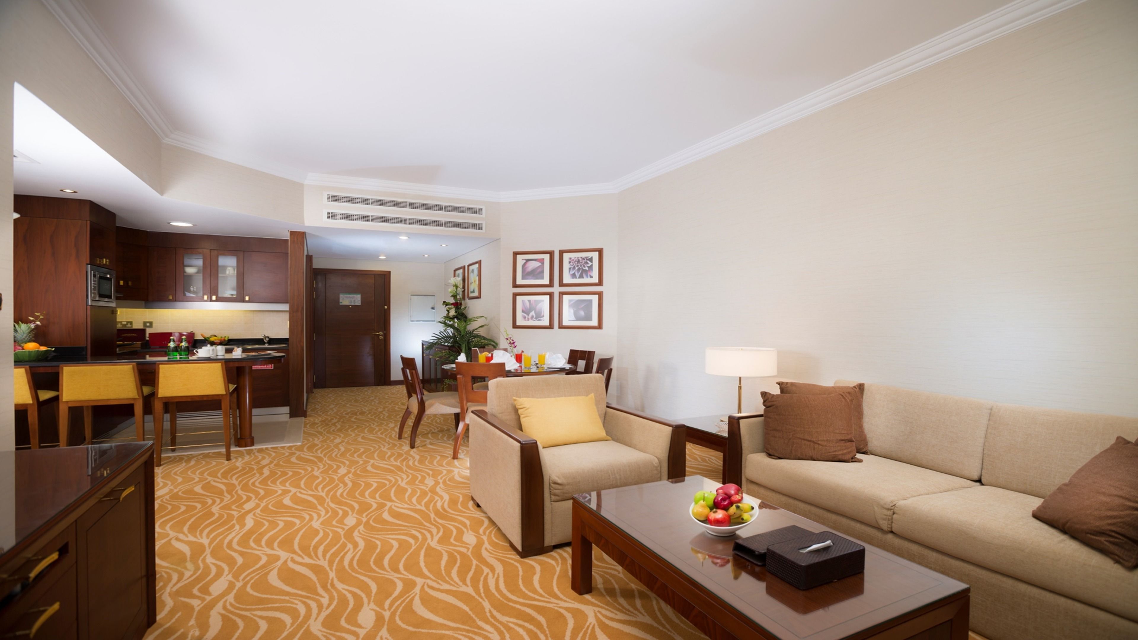 suite, 2 bedrooms | living area | tv