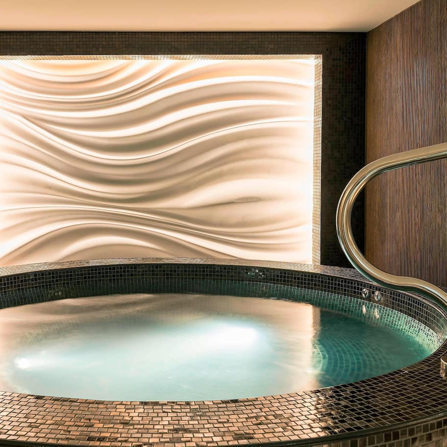 Sauna, steam room, body treatments, hot stone massages