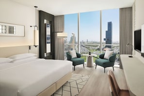 Family Room, Multiple Beds | Minibar, in-room safe, desk, soundproofing