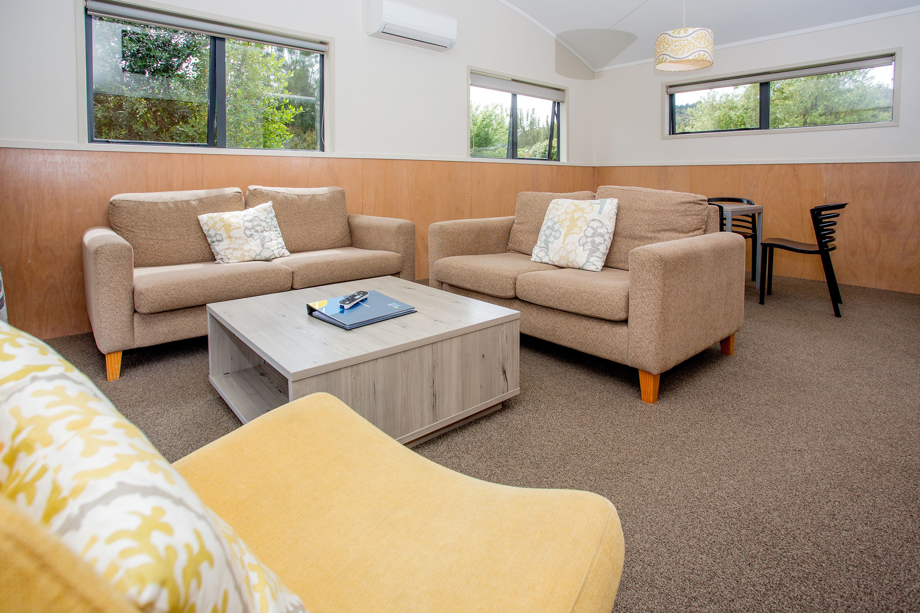 乒乓球、影片库