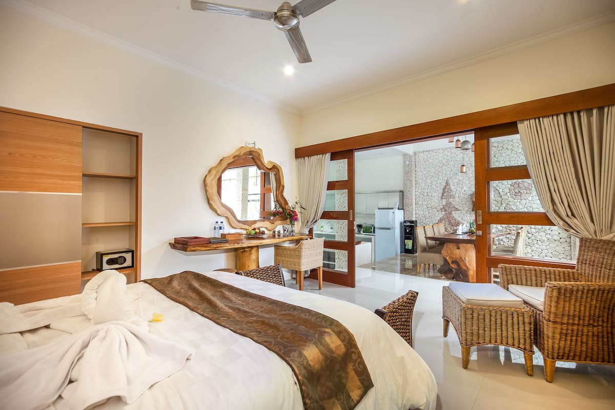 Kamar Double Deluks, 1 kamar tidur | 2 kamar tidur, seprai premium, brankas, dan meja kerja