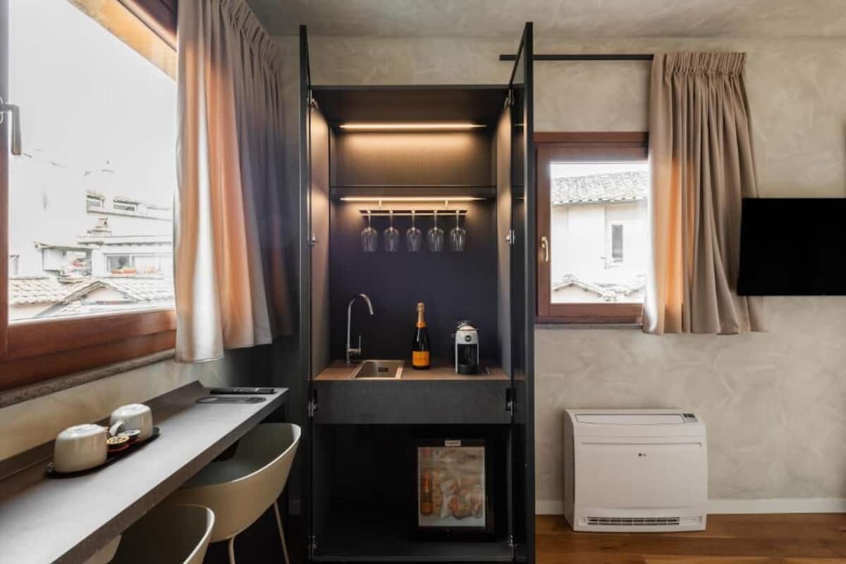 Desk, iron/ironing board, cribs/infant beds, free WiFi