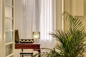 Reception - Roma in una Stanza GuestHouse (Rome)