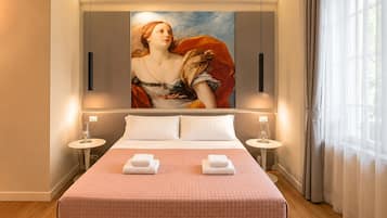 Premium bedding, in-room safe, desk, iron/ironing board