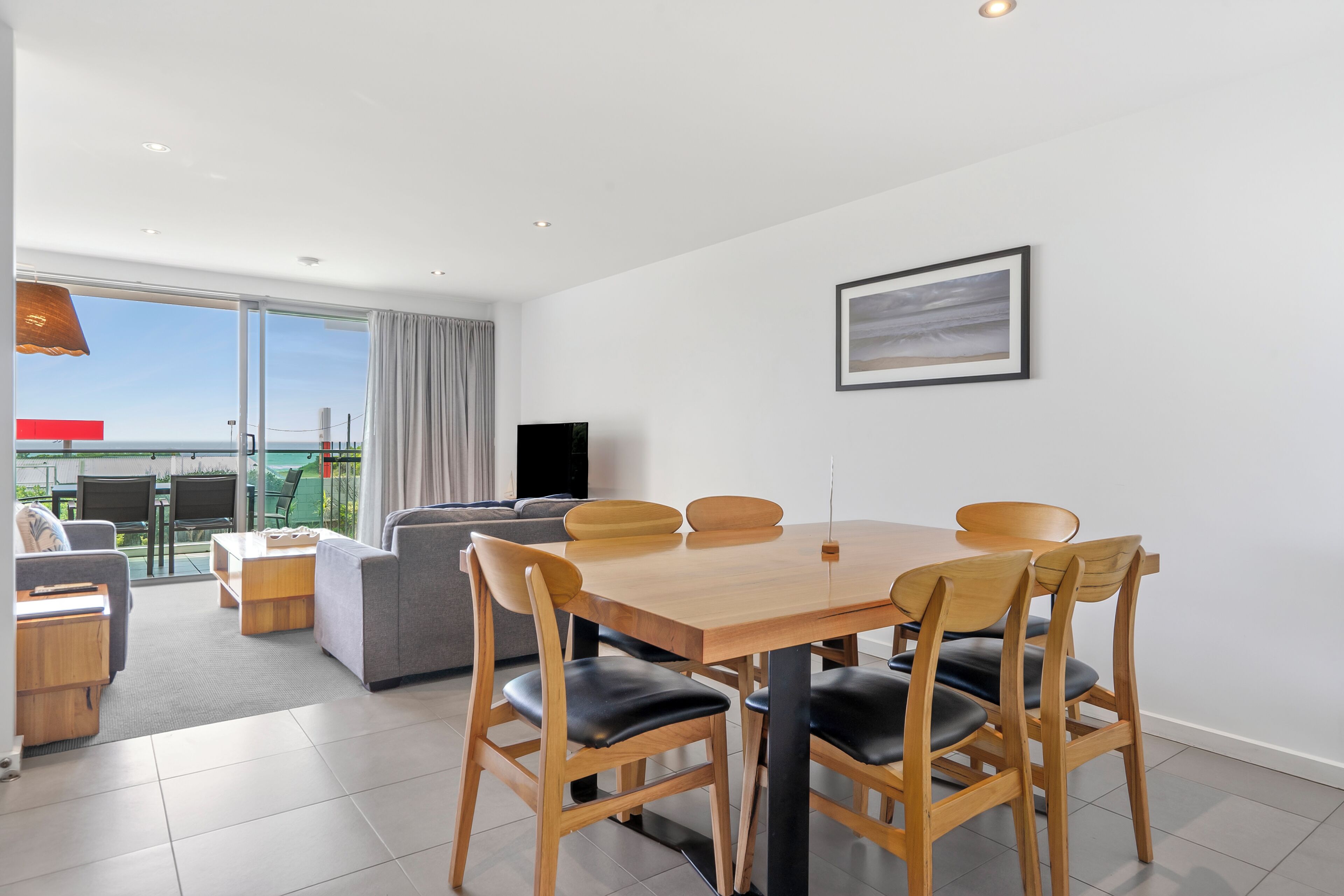 Apartment, Partial Sea View | Living area