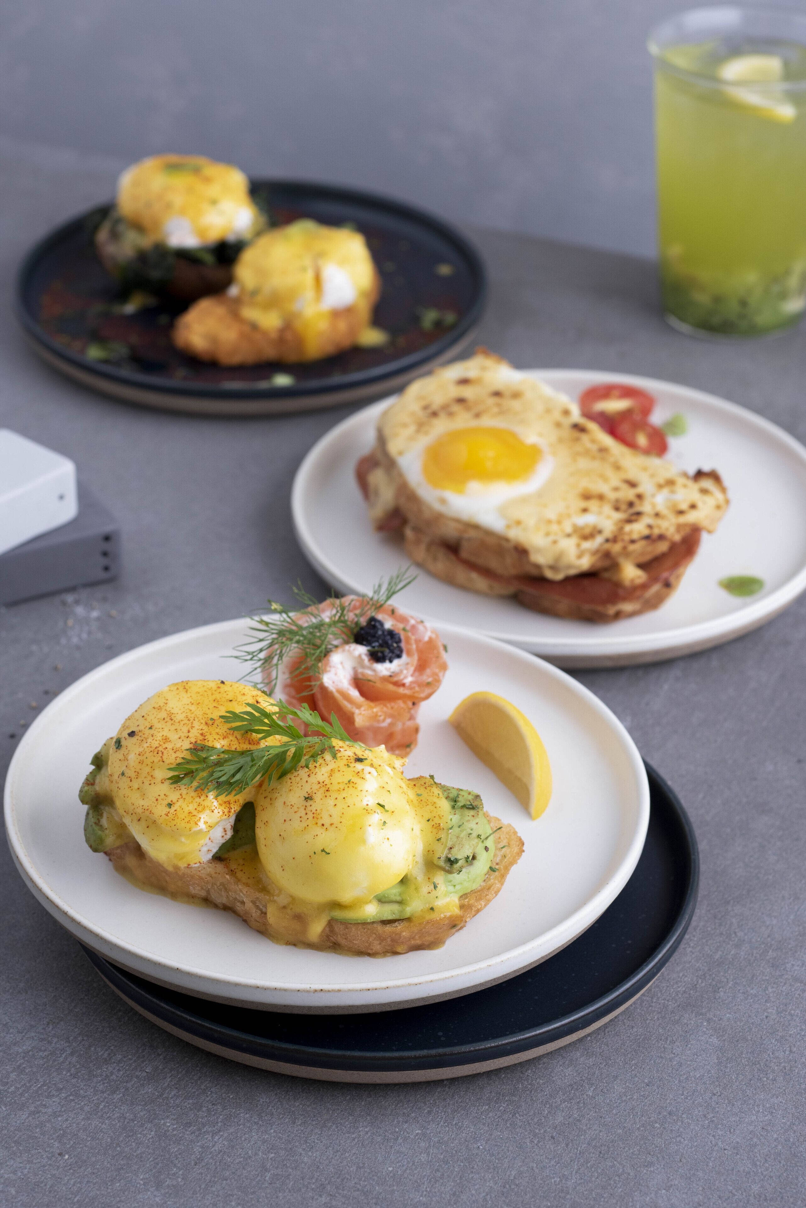 daily full breakfast for a fee