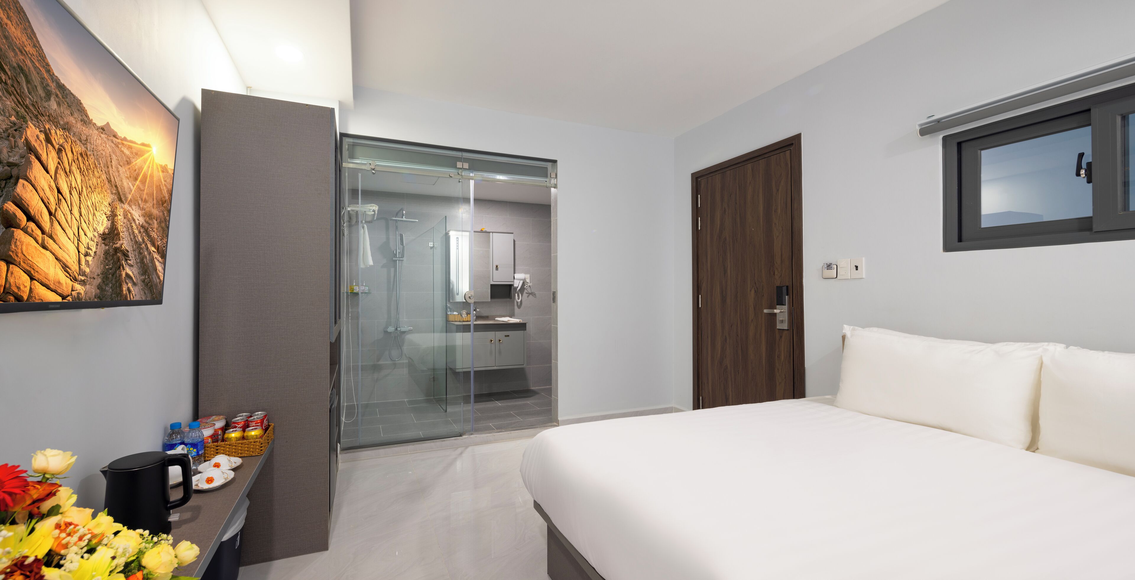 Premier Double Room | Minibar, in-room safe, desk, soundproofing