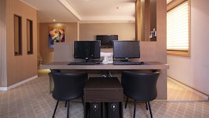VIP Room (Extra person fee: KRW 10,000) | 客房服务设施