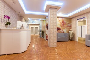 Banheira de hidromassagem, sauna a vapor