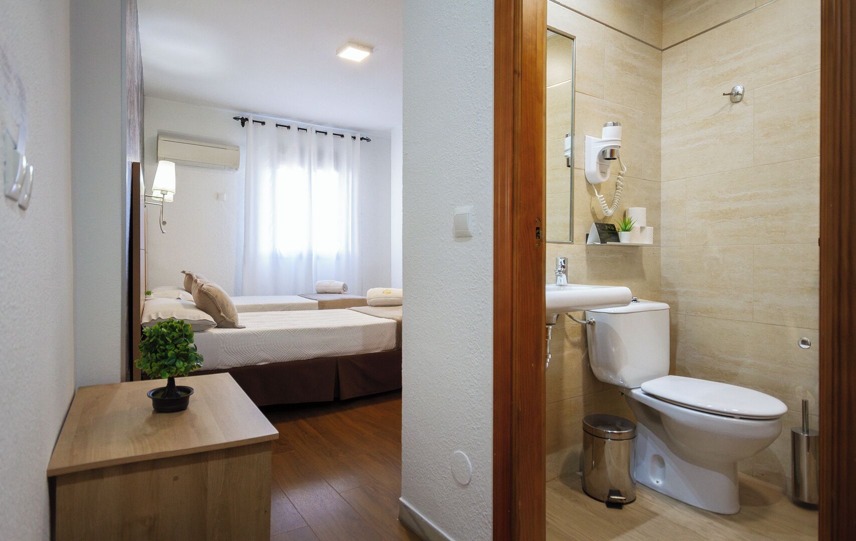 Standard Double Room (Double Room 2 beds ) | In-room safe, desk, blackout drapes, free WiFi