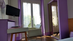 Superior Double Room | Desk, soundproofing, cribs/infant beds, rollaway beds