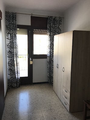 Room amenity - Hotel Torredembarra (Torredembarra)