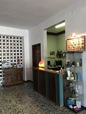 Reception - Hotel Torredembarra (Torredembarra)