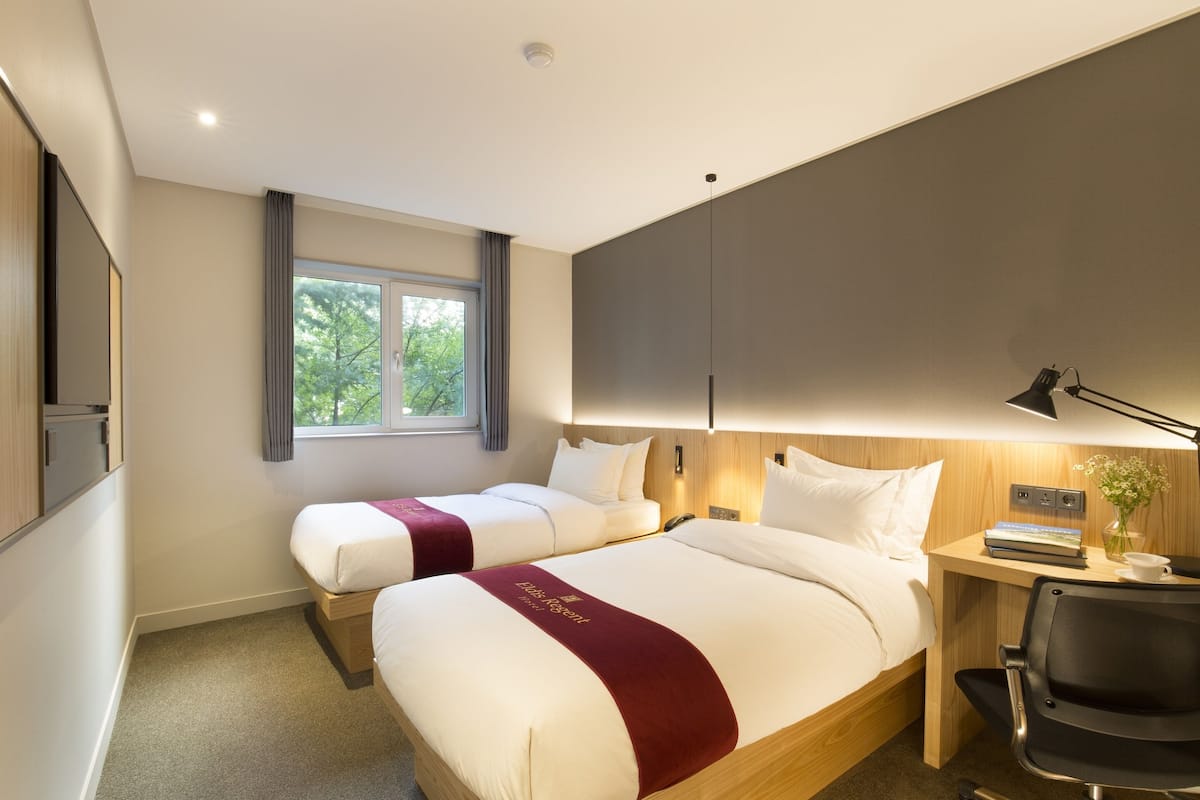 Standard Twin Room (Main Wing) | 1 bedroom, premium bedding, in-room safe, desk