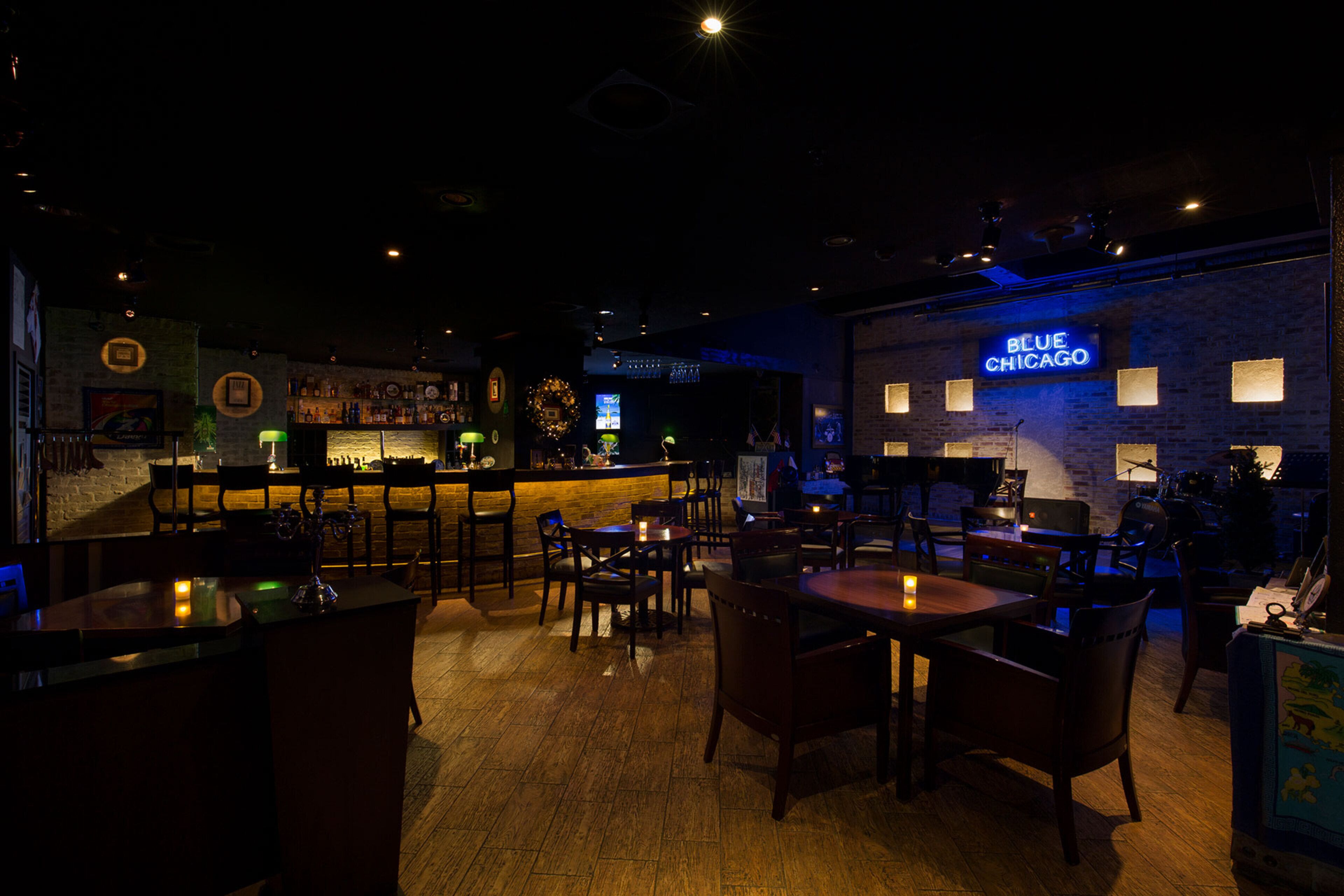 酒吧（店内）