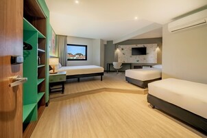 Habitación familiar, varias camas