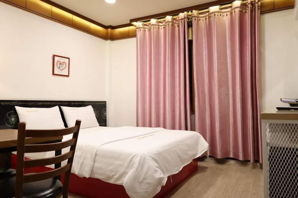Ropa de cama de alta calidad, camas extra, wifi gratis y ropa de cama