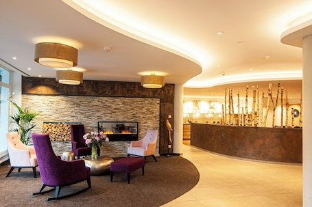 Bar. Business Class Hotel Ebersberg