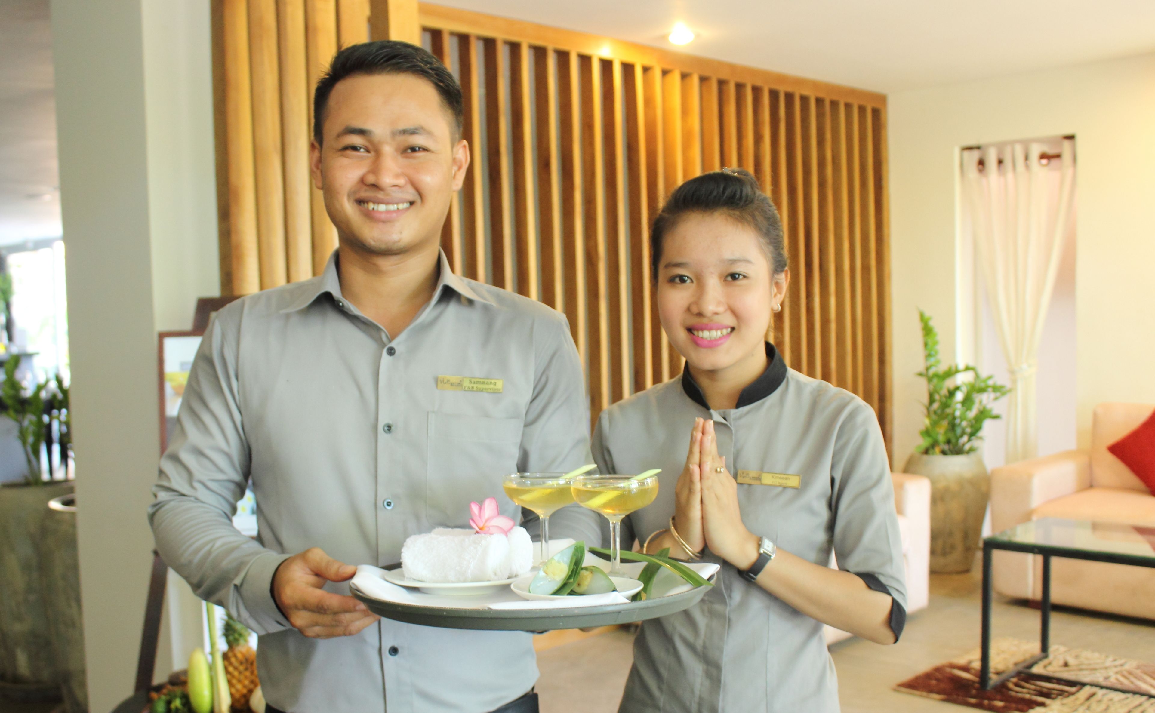 Soins corporels, soins d'aromathérapie, massages des tissus profonds