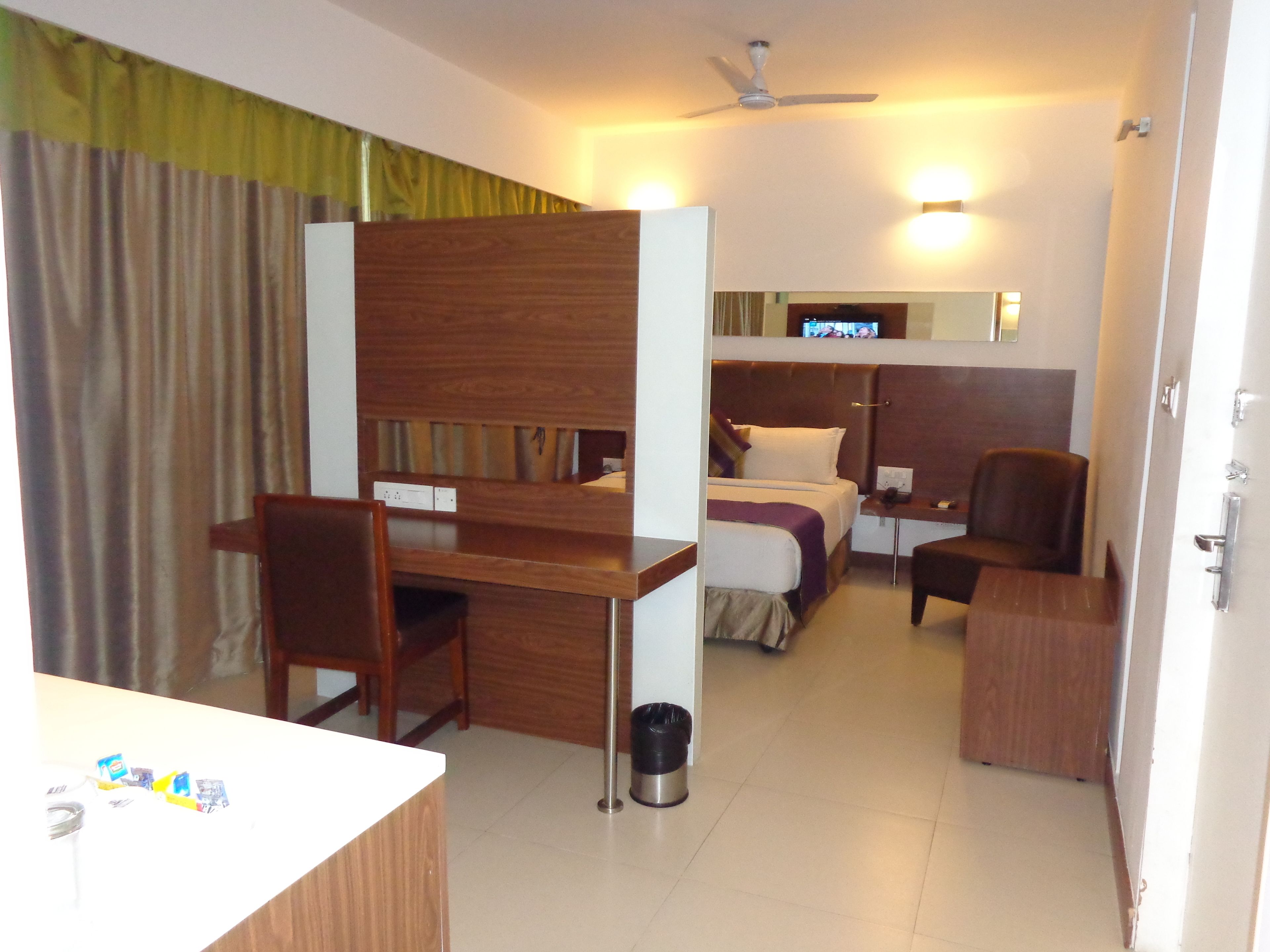 luxury room | egyptian cotton sheets, premium bedding, down duvets, minibar