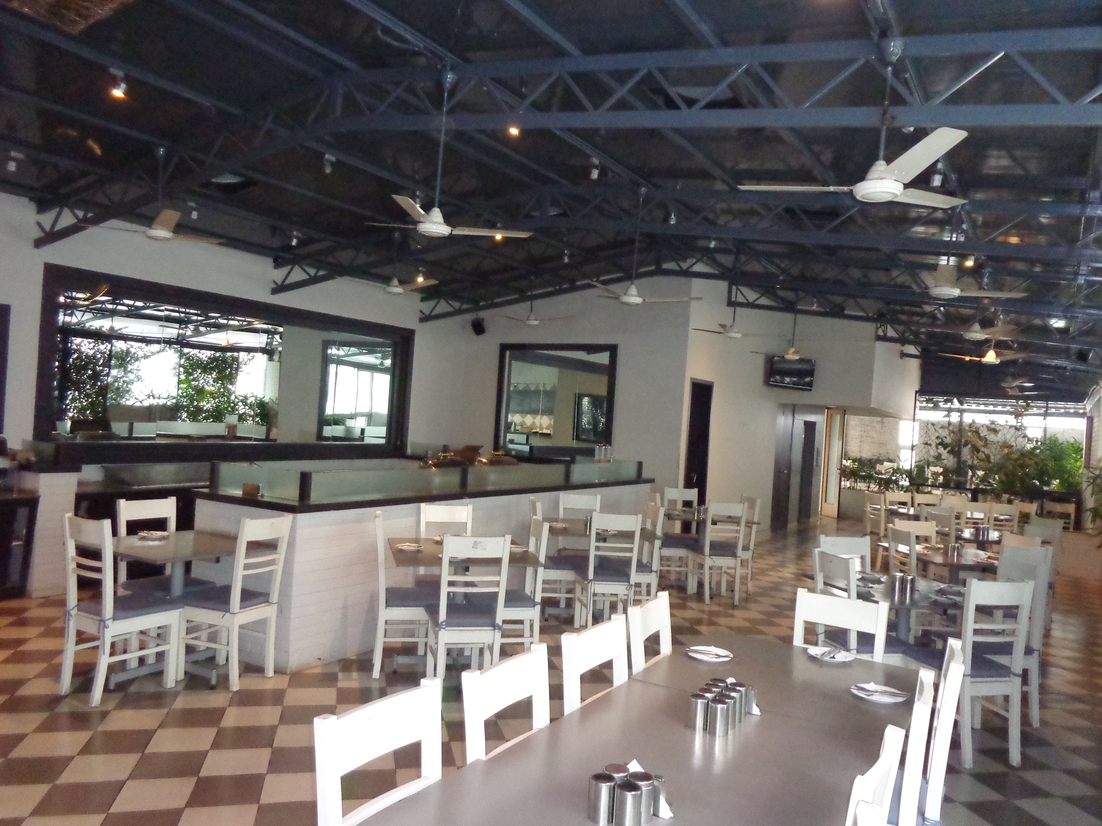 breakfast, lunch and dinner served