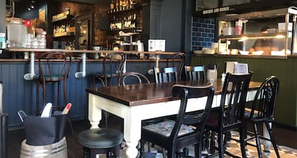 PubLove @ The Steam Engine - Hostel