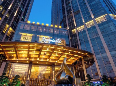 Changsha Shuntian Hotel