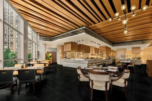 4 restaurants; breakfast, lunch, dinner, and brunch served - The Westin Changsha (Changsha)