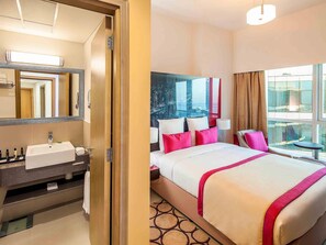 Apartment, 4 Bedrooms | In-room safe, individually furnished, desk, laptop workspace - Adagio Premium Dubai Al Barsha (Dubai)