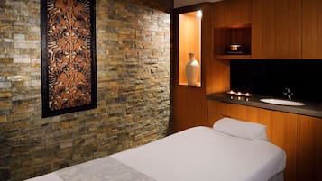 Body treatments, massages