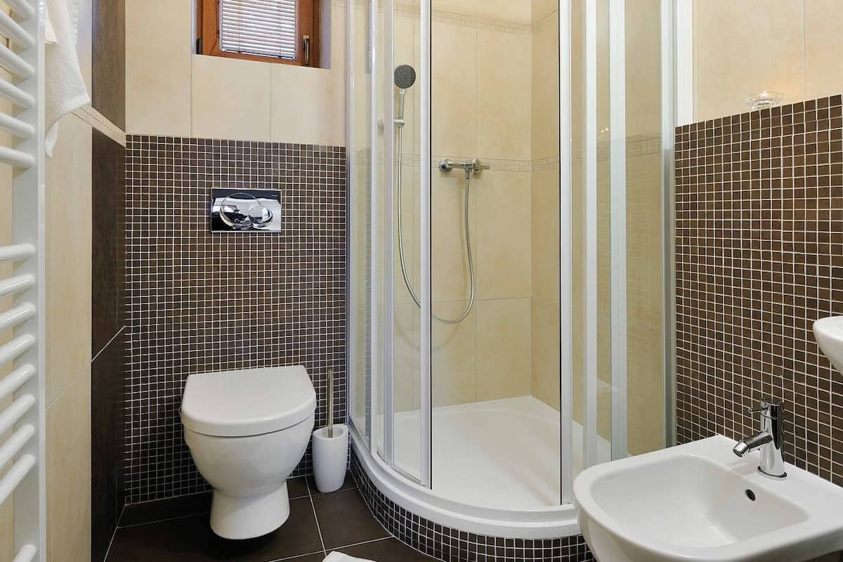 1 bedroom, in-room safe, blackout curtains, free WiFi