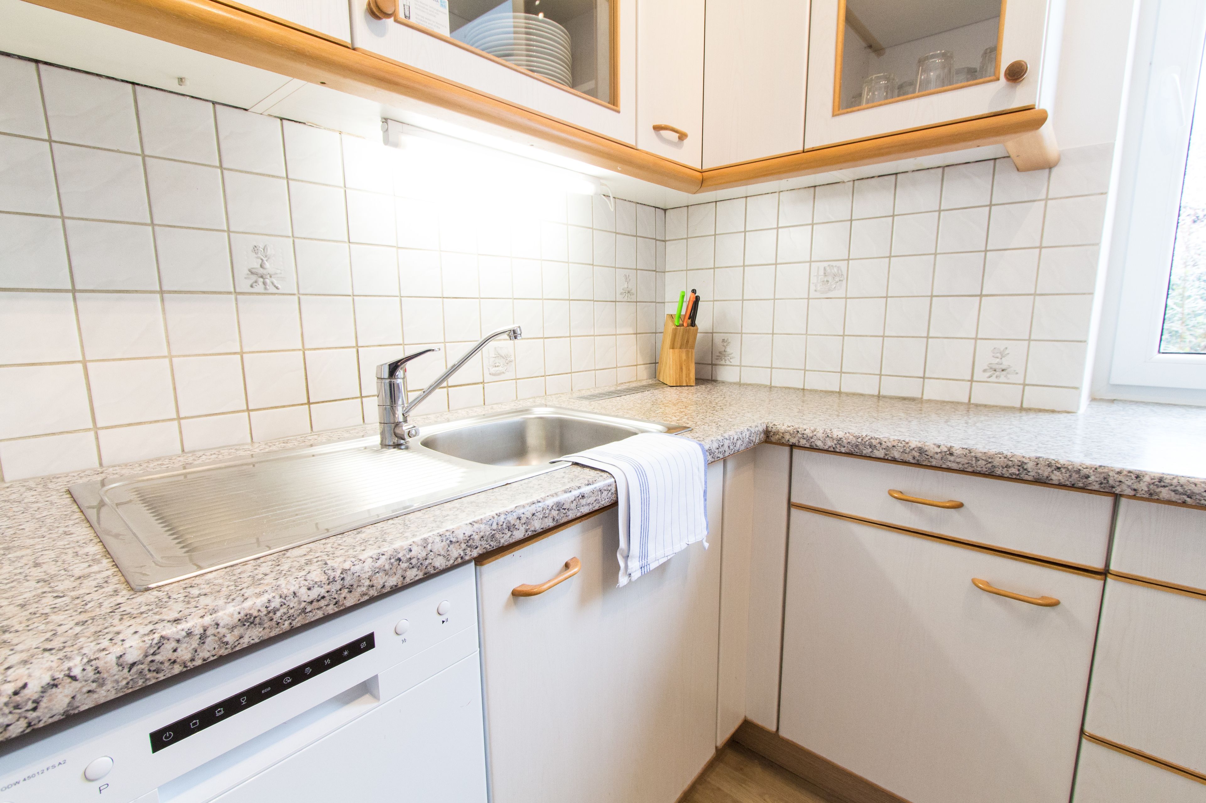 Family Apartment, 2 Bedrooms | Private kitchen | Fridge, microwave, stovetop, dishwasher