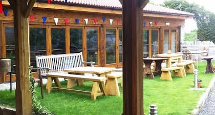The Cross Keys Inn