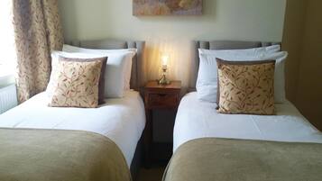 Twin Room, Ensuite | 1 bedroom