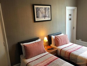 Standaard kamer, 1 twee- of 2 eenpersoonsbedden, en-suite badkamer