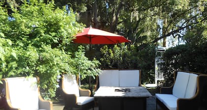 Magnolia Inn Bed & Breakfast