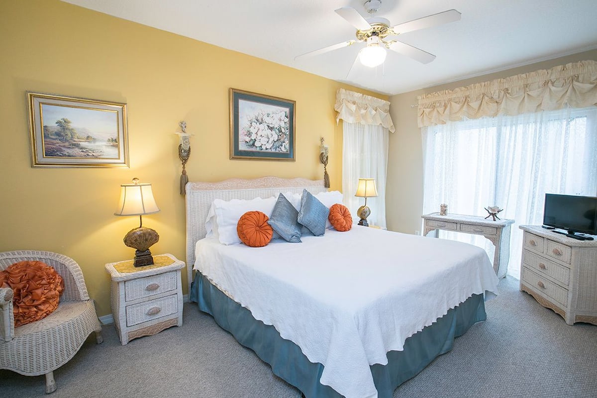 Cottage, 1 King Bed