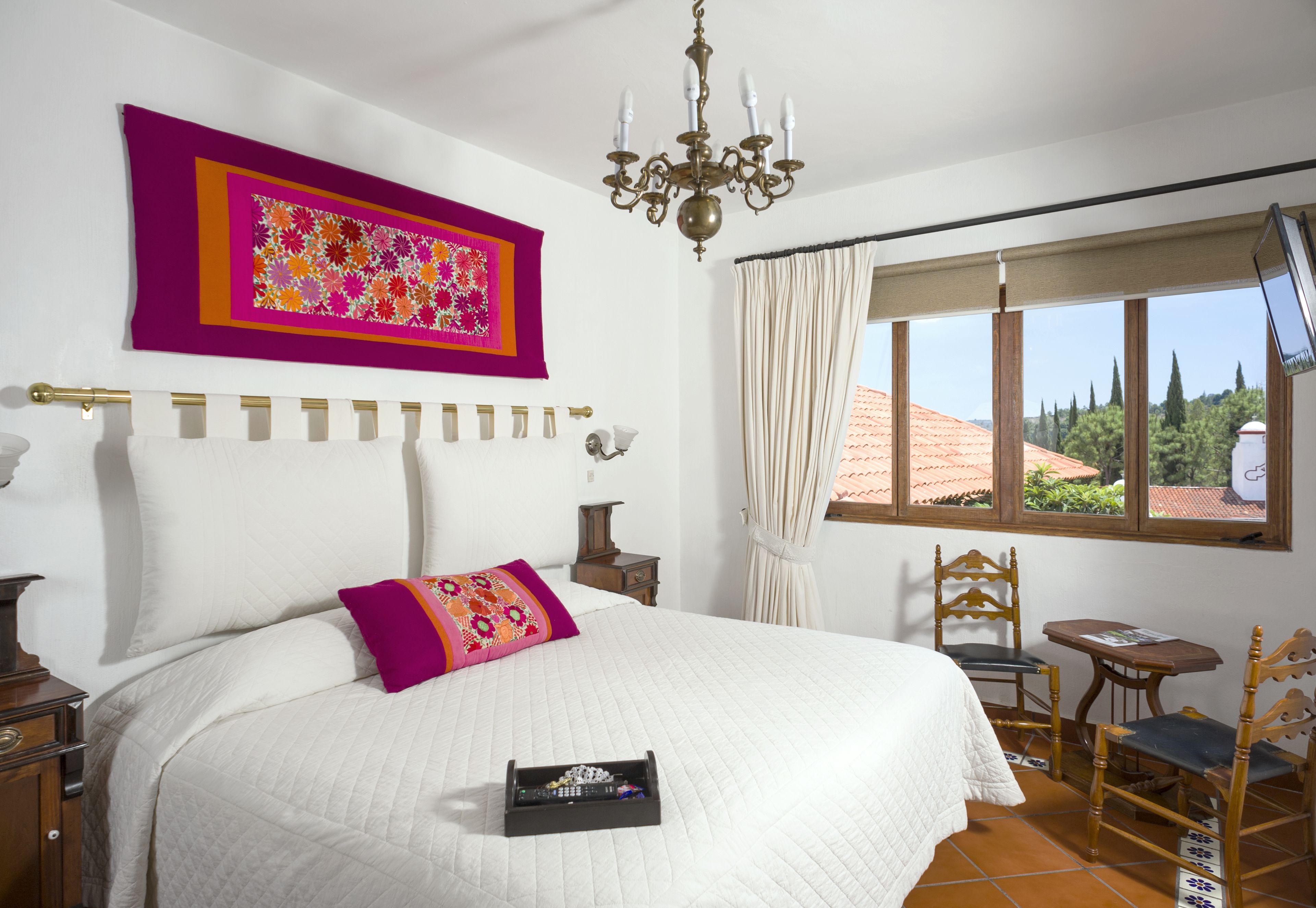 standard room | in-room safe, individually decorated, individually furnished