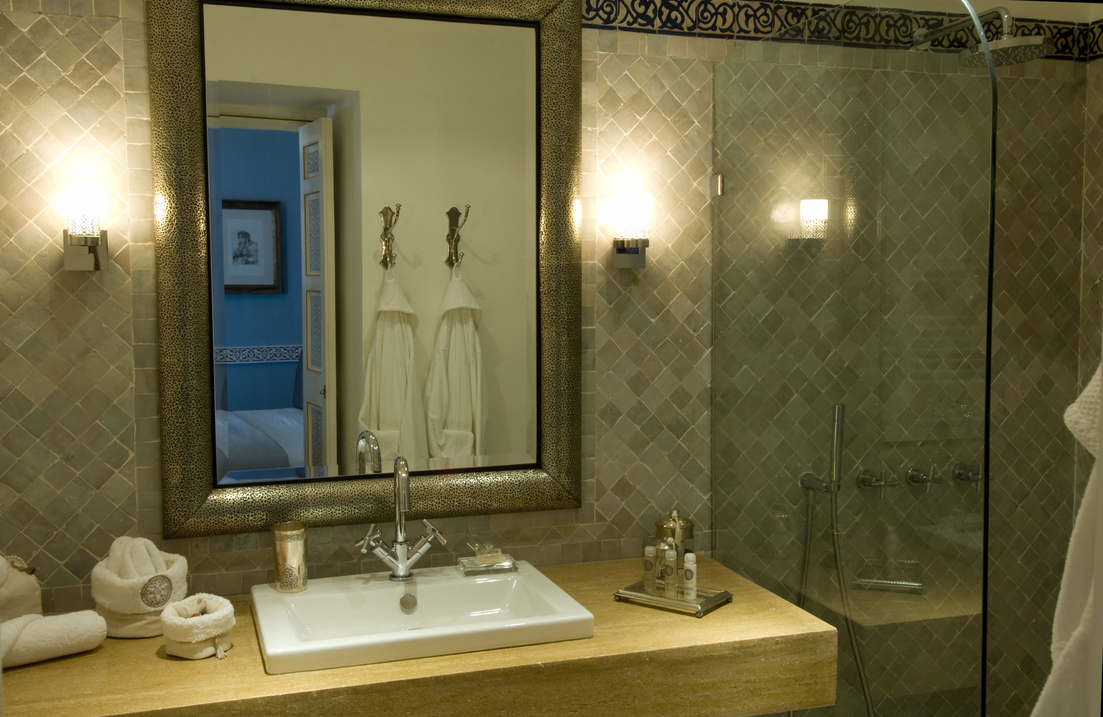 superior room (warda) | bathroom | free toiletries, hair dryer, bathrobes, slippers