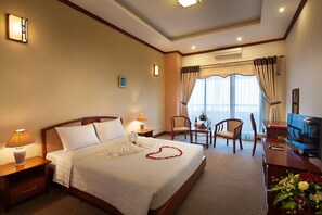 Minibar, bureau, lits pliants/supplémentaires, Wi-Fi gratuit