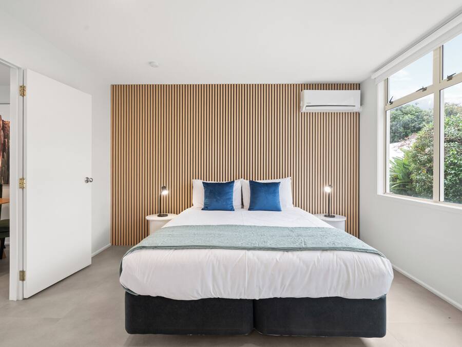 Standaard suite, 1 slaapkamer | Verduisterende gordijnen, een strijkplank/strijkijzer, gratis wifi