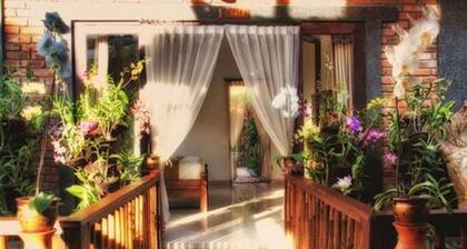 Ngeluwungan Boutique Villa