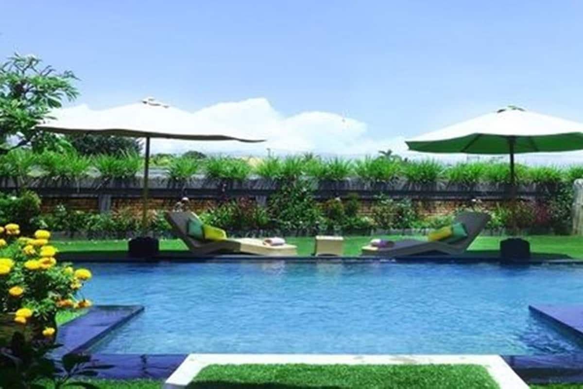 Five Bedroom Private Villa with Pool | Egyptian cotton sheets, minibar, in-room safe, desk