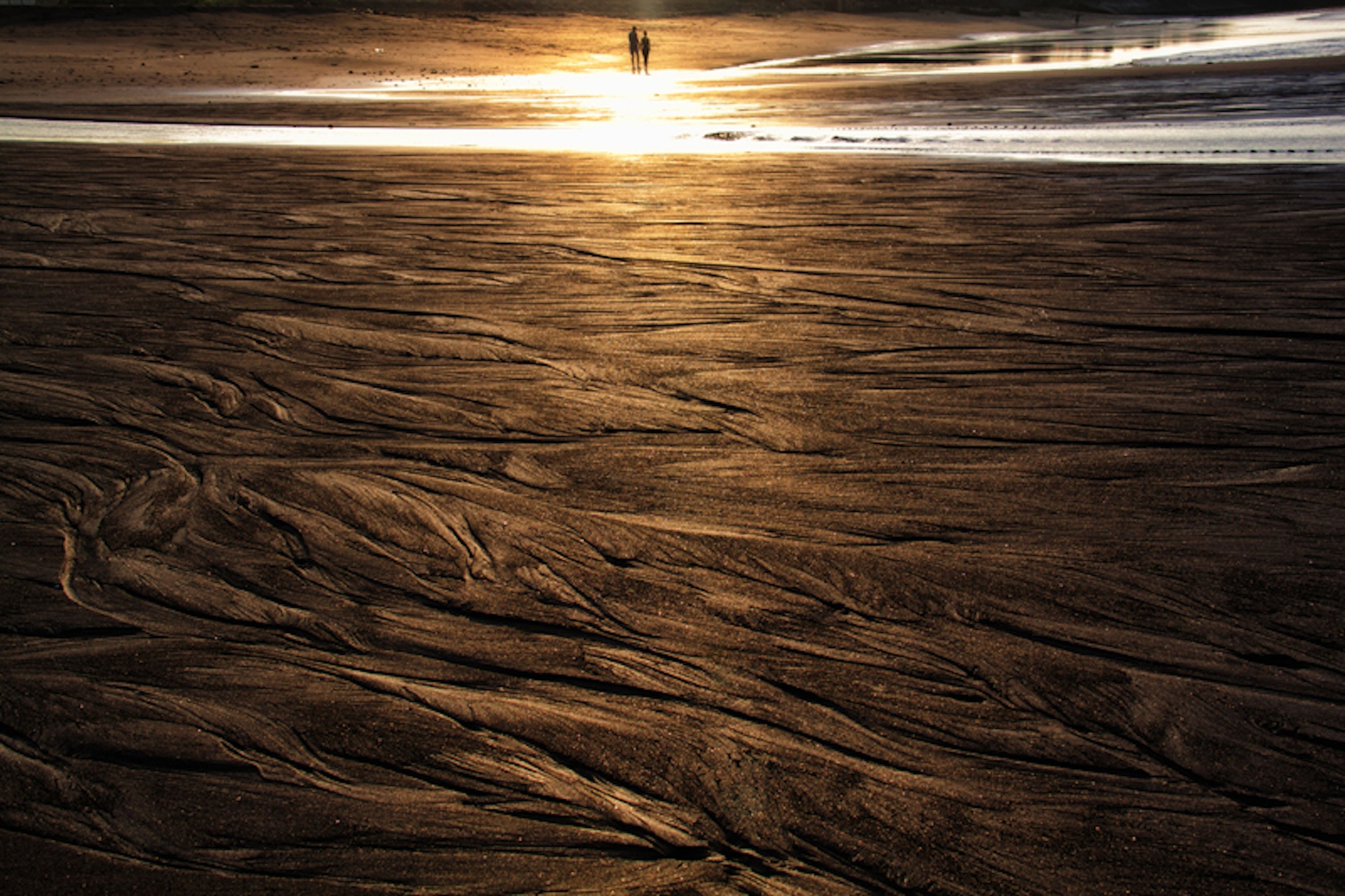 beach nearby, beach massages