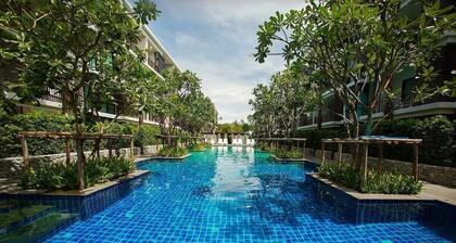 The Title Condo by TropicLook