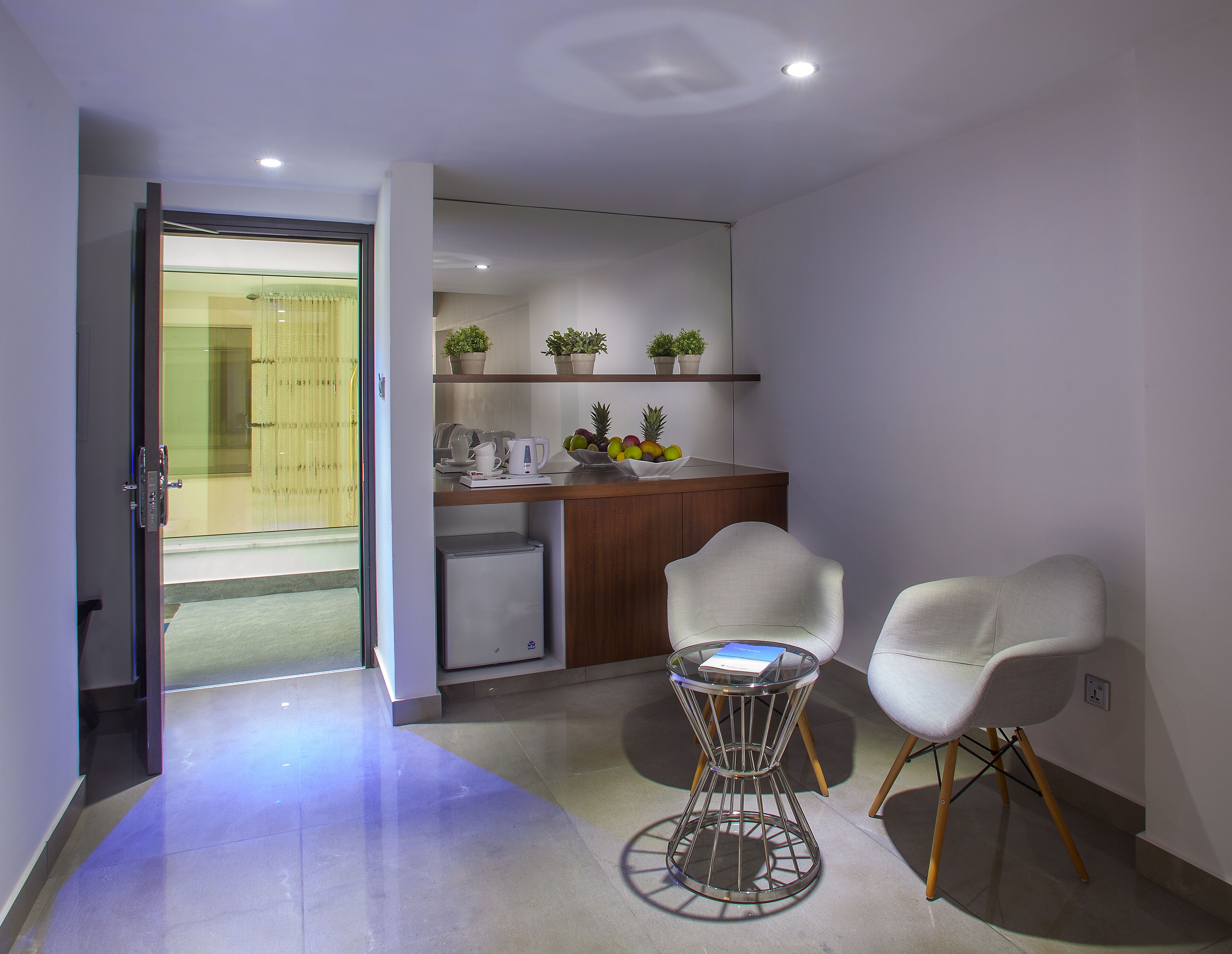 Photo - King Evelthon Beach Hotel & Resort